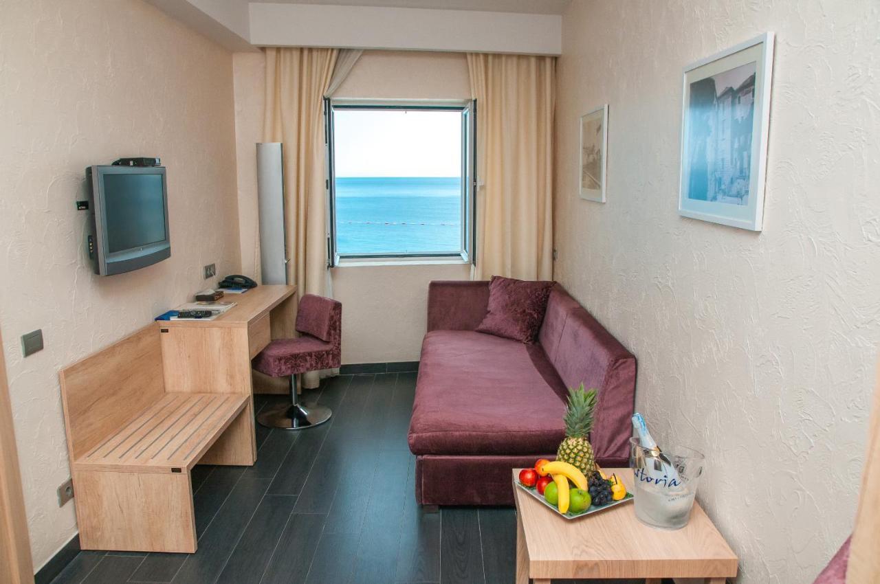 Hotel Astoria 4*